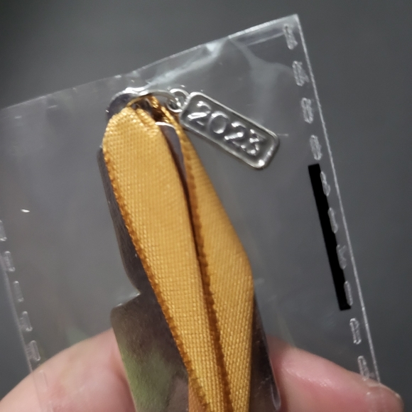 Walt Disney World Mickey's Very Merry Christmas Party Print & 2 Ornaments Lot - Picture 2 of 11